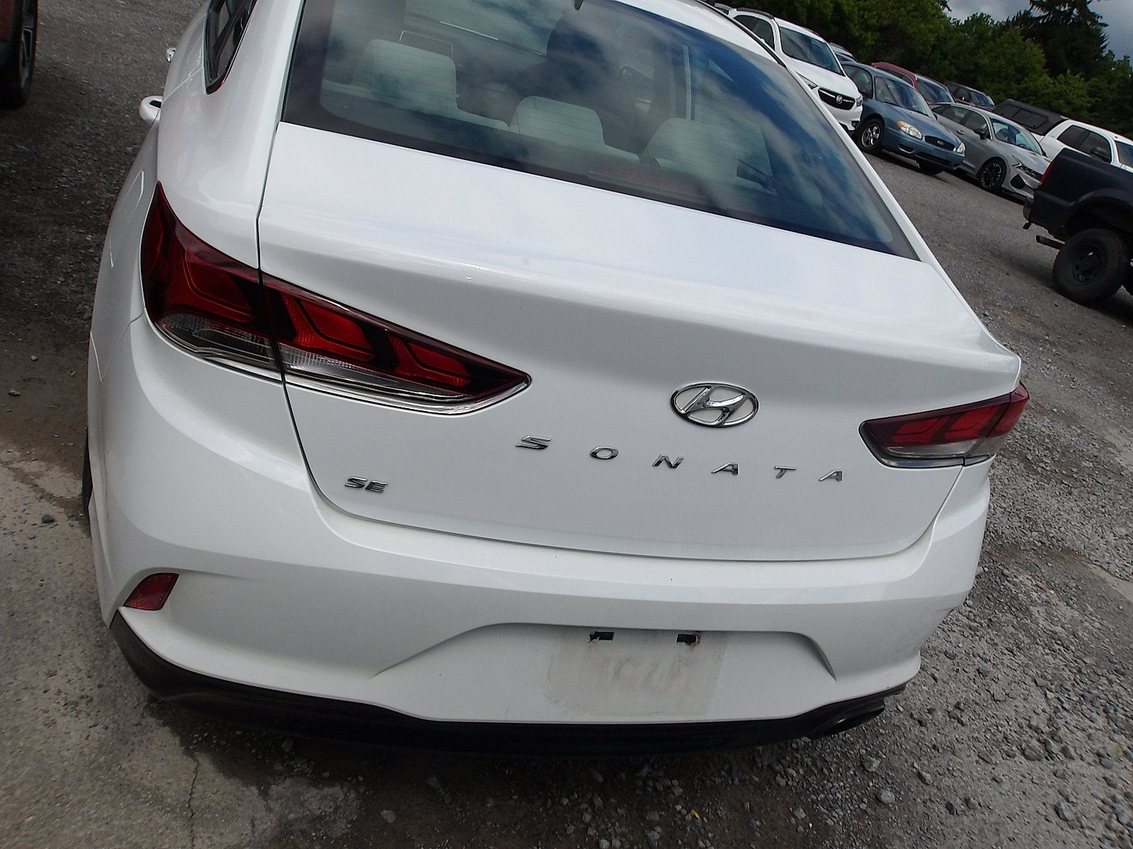 2018 Hyundai SONATA — side profile view
