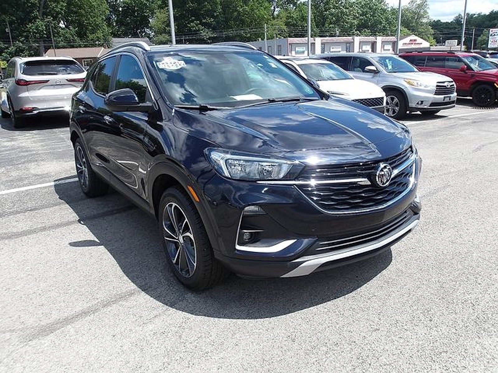 2020 Buick Encore GX Select in Dark Moon Blue Metallic — front three-quarter view
